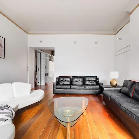 Le Marais & Place De La Republique - 3br 2ba - Vacation Apartment Paris