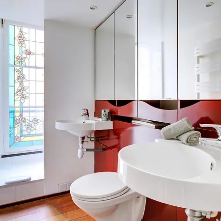 Le Marais & Place De La Republique - 3br 2ba - Vacation *