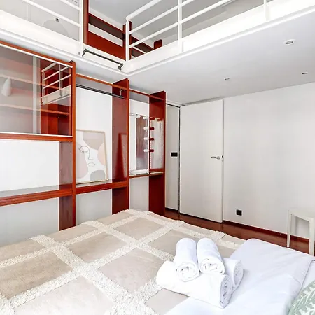Le Marais & Place De La Republique - 3br 2ba - Vacation Appartamento Parigi